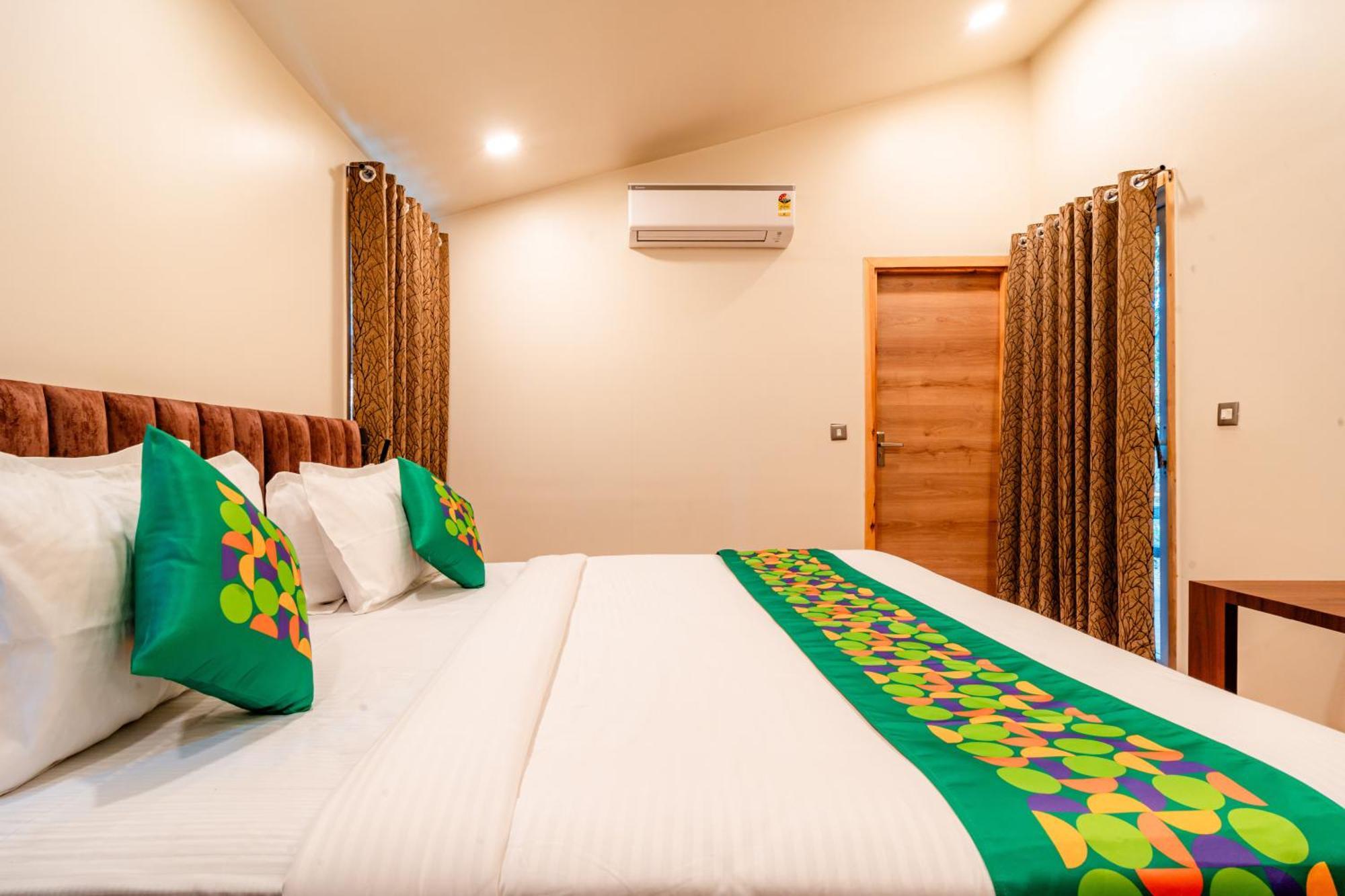 Hotel Treebo Premium Mowgli'S Den, Pench Khawāsa Exteriér fotografie