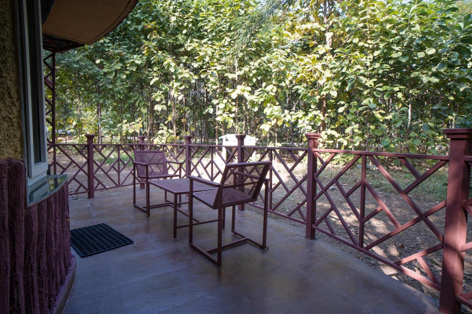 Hotel Treebo Premium Mowgli'S Den, Pench Khawāsa Exteriér fotografie