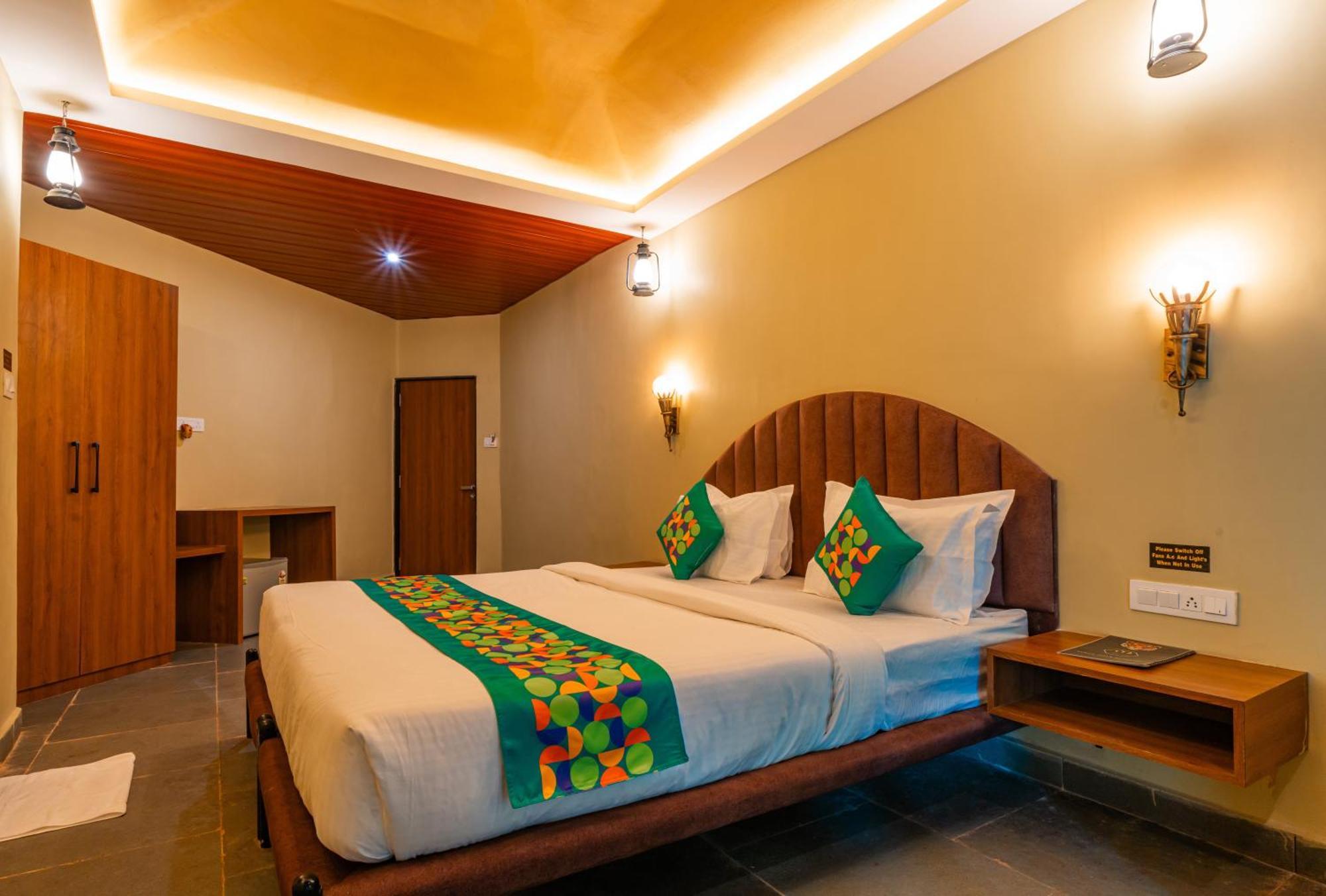 Hotel Treebo Premium Mowgli'S Den, Pench Khawāsa Exteriér fotografie